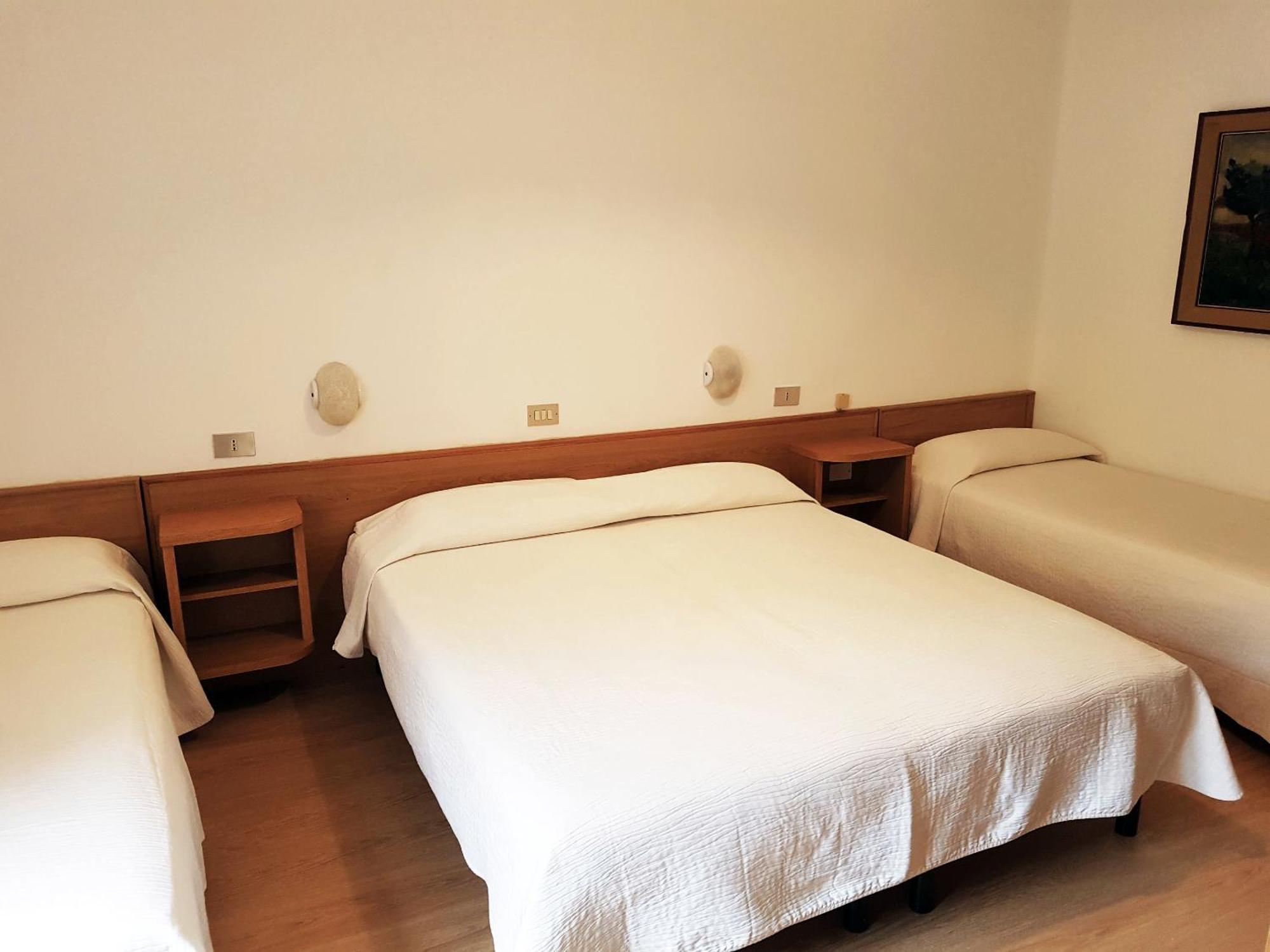 Albergo Miralaghi Padergnone Δωμάτιο φωτογραφία